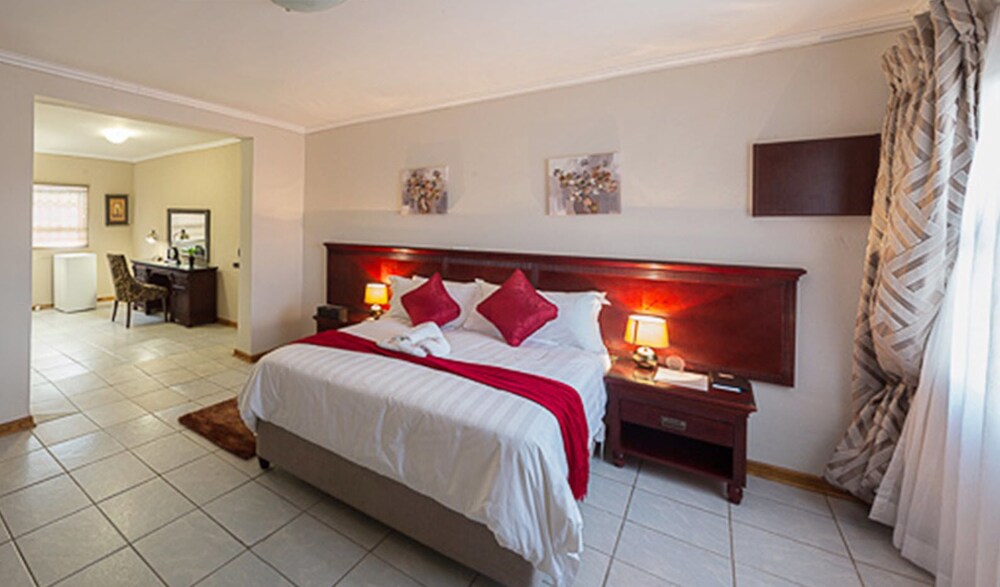 Lakeview Guest House in Maseru Book on