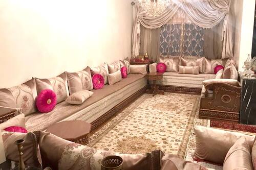 احجز شقة من 3 غرف نوم في مكناس مع إطلالة رائعة على المدينة وشرفة تبع د 130 كم عن الشاطئ في م كناس قارن أسعار الفنادق في م كناس