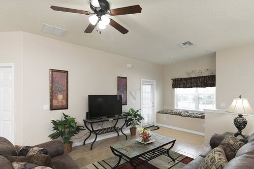 ベッド 3 台 タウンハウス ディズニーにとても近い セント クラウド の宿泊予約 ホテルズドットコム ベッド 3 台 タウンハウス ディズニーにとても近い セント クラウド の宿泊予約 ホテルズドットコム