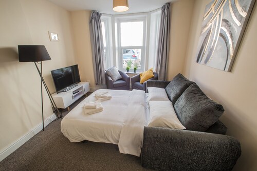 Top Aparthotels Bournemouth Short Stay Apartments Hotels Com