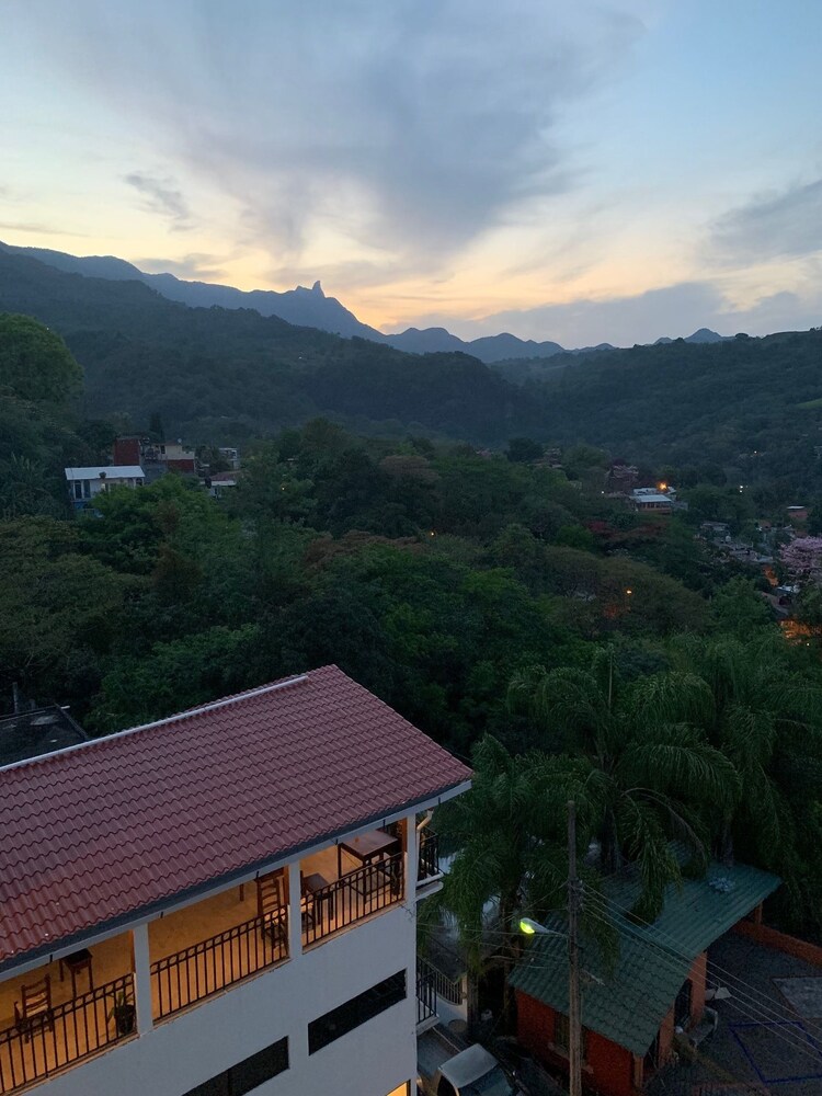 Book Hotel Cafenaranja Xilitla In Xilitla Hotels Com