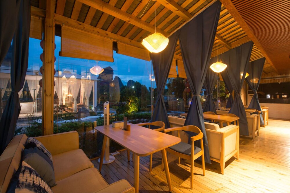 闲心人家(阳朔遇龙河景区十里画廊店)