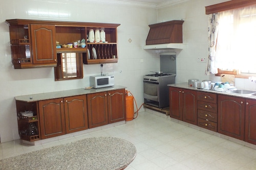 Book Family Nest Guest House In Kisumu Hotels Com