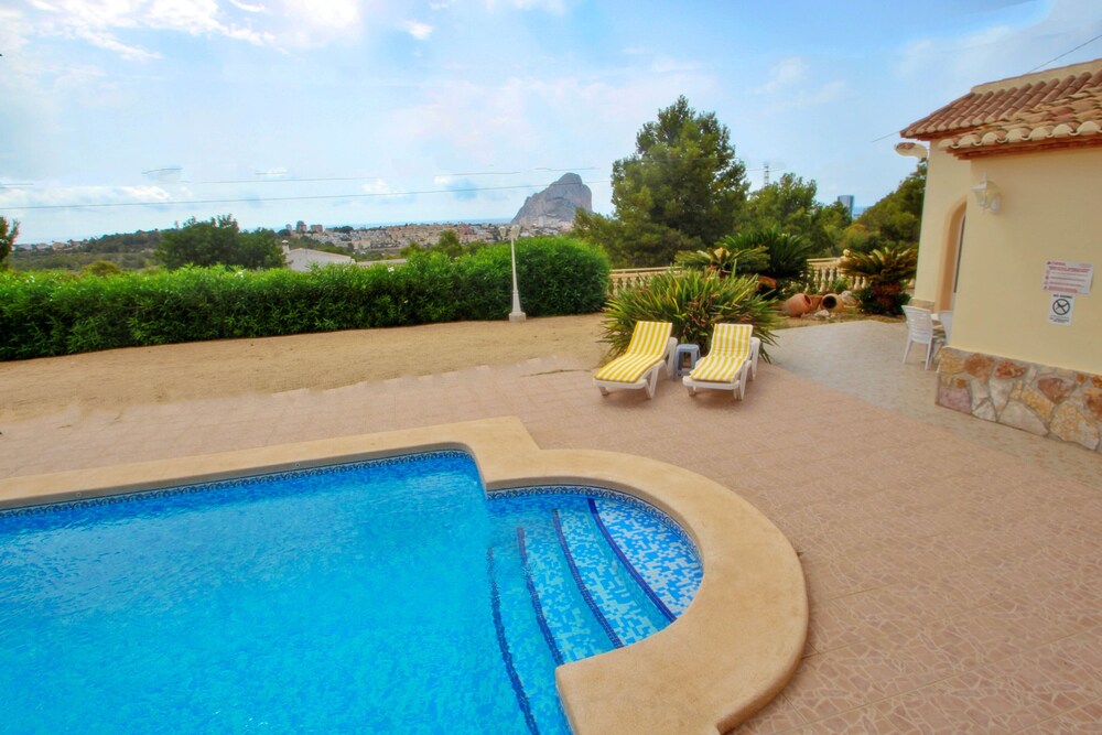 附花园及私人游泳池预订, 2019卡尔培艾斯特雷里泽雅 - 卡尔佩美丽