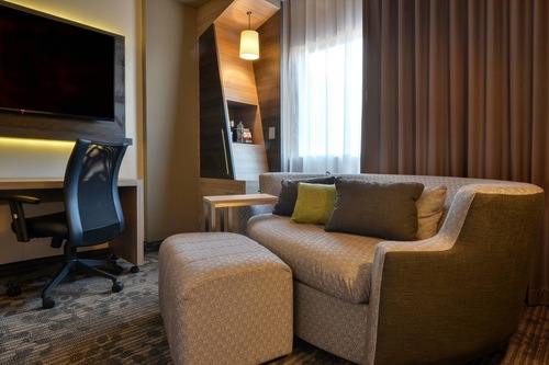 Book Courtyard By Marriott San Luis Potosi Los Lagos In San Luis Potosi Hotels Com