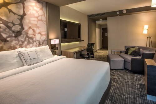 Book Courtyard By Marriott San Luis Potosi Los Lagos In San Luis Potosi Hotels Com