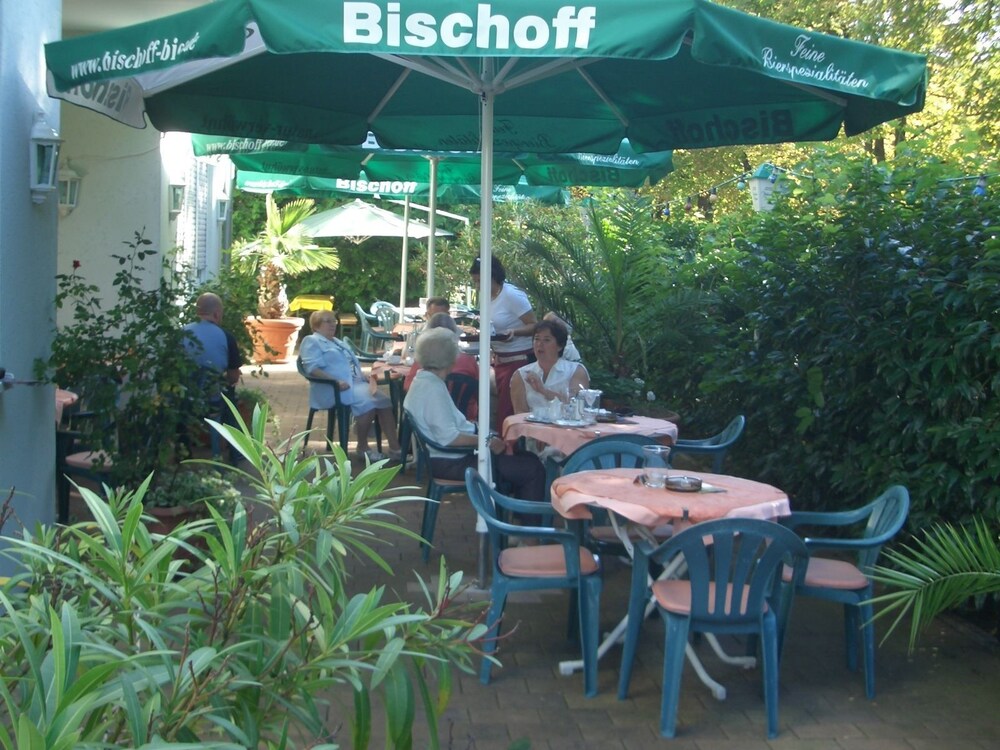 Weinhotel Wagner Frankenthal Germany Frankenthal Hotel Discounts Hotels Com