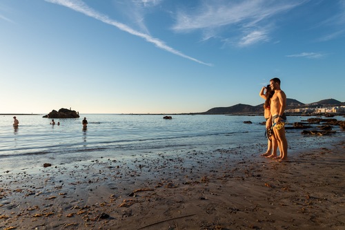 Book Front Line Suite Beach By Living Las Canteras In Las Palmas De Gran Canaria Hotels Com
