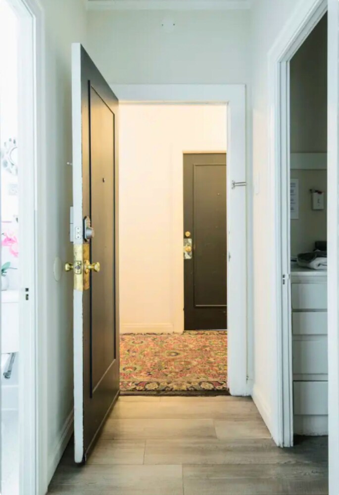 Book Casa Bonita Apartments In Long Beach Hotels Com