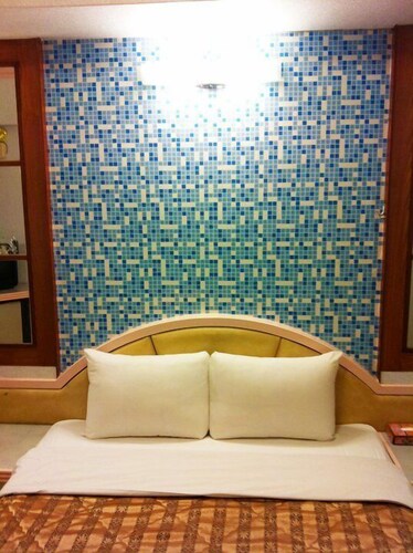 綠庭商務旅館 住宿預訂優惠及飯店資訊 Hotels Com