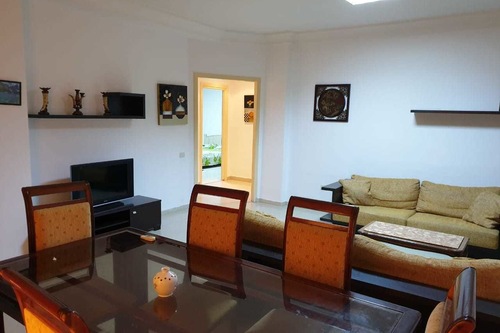 احجز شقة رائعة من 3 غرف نوم على ب عد