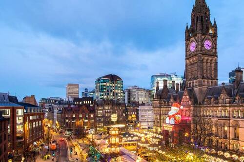 wallpapers Places In Manchester United Kingdom 6 bedrooms holiday home near manchester