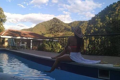 https co hoteles com ho1207942592 duck house hostel la vega colombia