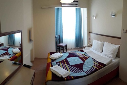 Ayhan Otel Cesme Hotels Com