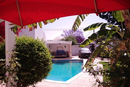 احجز فيلا من 4 غرف نوم في الحمامات