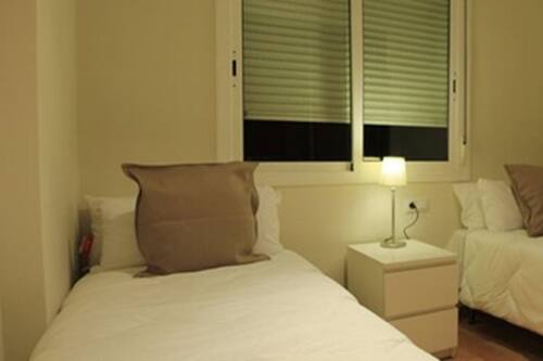 Book Alguera Apartments Industria In Barcelona Hotels Com Book Alguera Apartments Industria In Barcelona Hotels Com