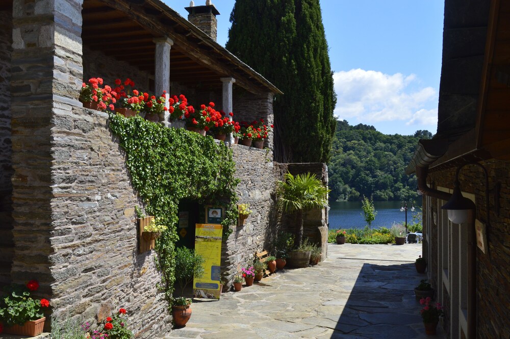 Book Casa Rural Santa Marina In Portomarin Hotels Com