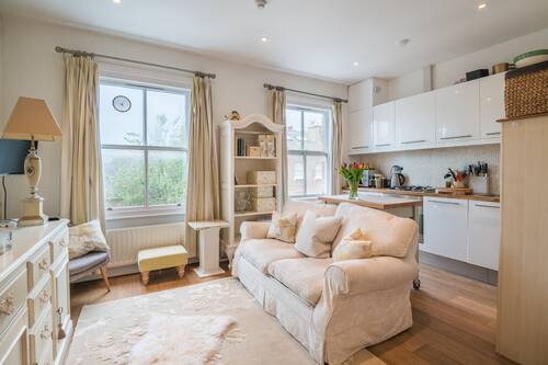 チェルシーのテムズ川沿いにあるチャーミングな家 ロンドン の宿泊予約 ホテルズドットコム チェルシーのテムズ川沿いにあるチャーミングな家 ロンドン の宿泊予約 ホテルズドットコム