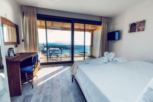 Akkum Hotel 2 Seferihisar Hotels Com