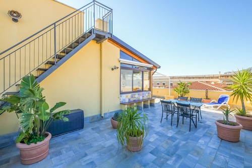 Solemar Sicilia Casa Enza Santa Flavia Italy Santa Flavia Hotel Discounts Hotels Com