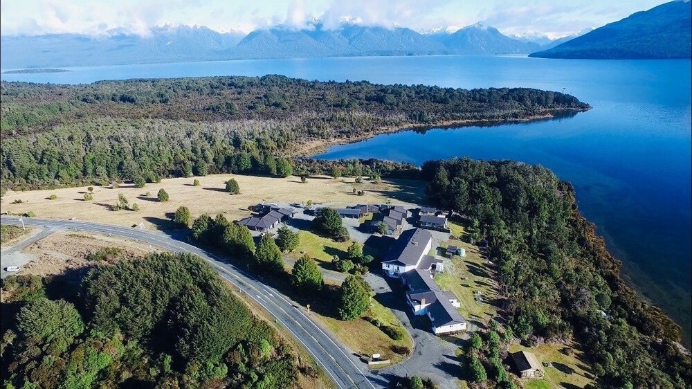 Lone Moose Backpackers Te Anau Downs New Zealand Te Anau Downs Hotel Discounts Hotels Com