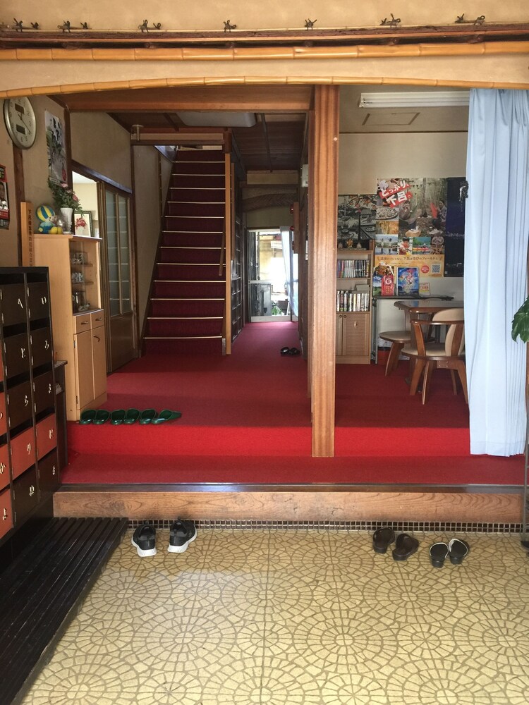 御宿花筏旅館- 住宿預訂優惠及飯店資訊 Hotels.com