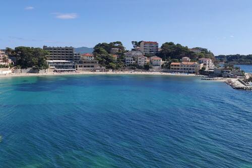 Book Splendid Hotel In Marseille Hotels Com