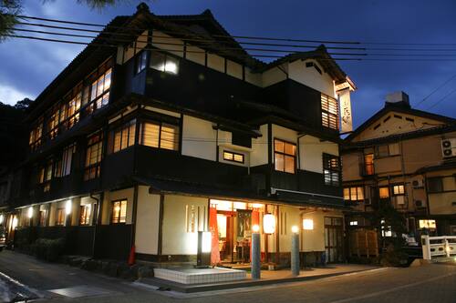 城崎温泉 お宿 白山 花まんだら 豊岡 の宿泊予約 ホテルズドットコム 城崎温泉 お宿 白山 花まんだら 豊岡 の宿泊予約 ホテルズドットコム