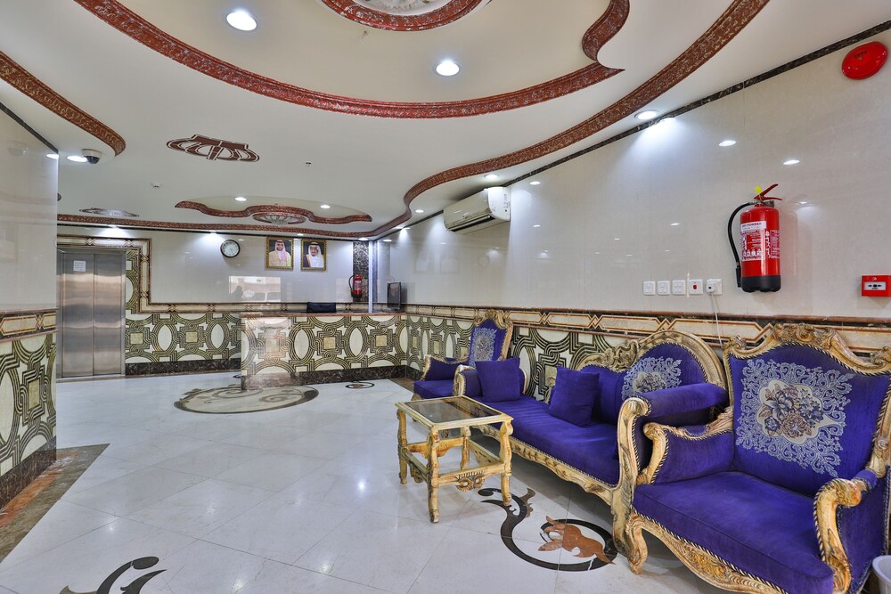 Book Oyo 278 Taj Shaba Furnished Units In Jeddah Hotels Com
