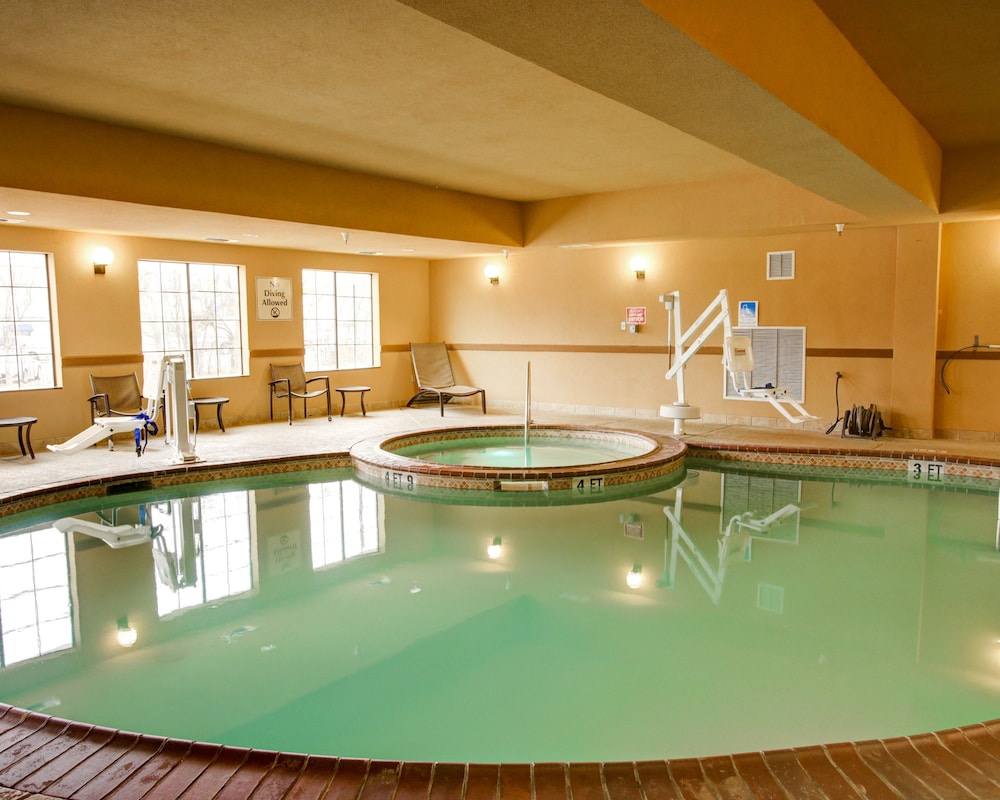Book Comfort Suites Buda Austin South In Hotels Comfort Suites Buda Austin South Indoor Pool