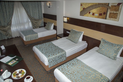 Mom Hotel Izmir Hotels Com