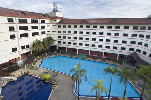 Swiss Inn Sungai Petani Sungai Petani Updated Price Reviews Hd Photos Hotels Com