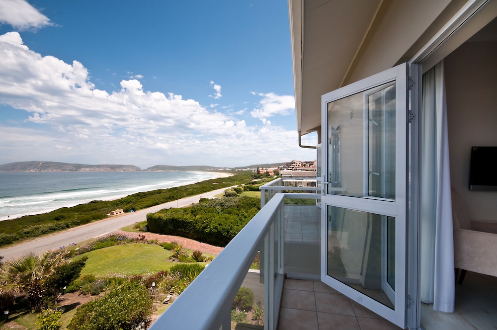 Book The Robberg Beach Lodge In Plettenberg Bay Hotels The Robberg Beach Lodge Plettenberg Bay