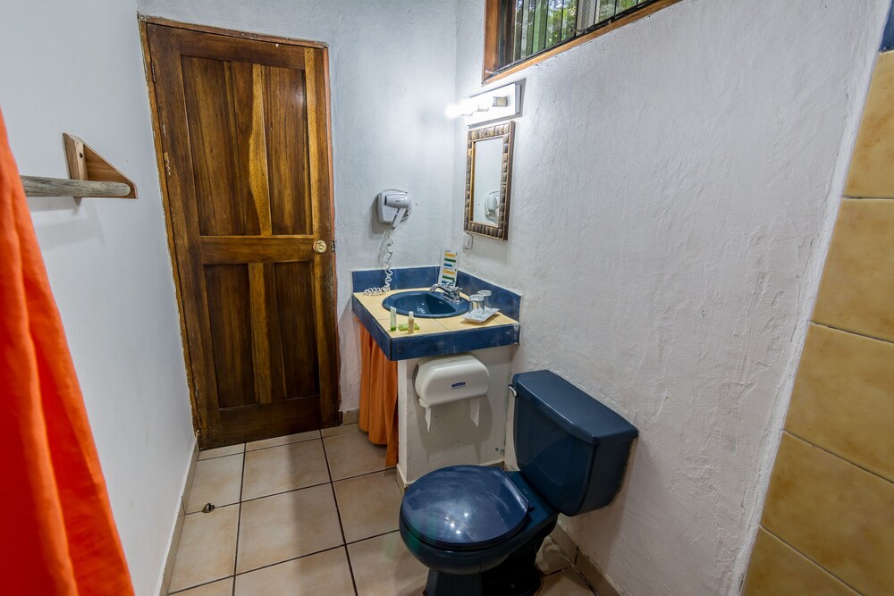 Cariblue Beach And Jungle Resort Puerto Viejo De Talamanca 2018 Cariblue Beach And Jungle Resort Puerto Viejo De Talamanca Superior Room Bathroom
