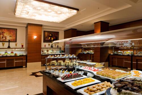 Book Crowne Plaza Hotel Antalya An Ihg Hotel In Konyaalti Hotels Com