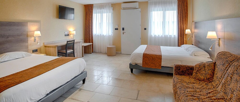 Logis De France Des Sources Creney Pres Troyes Hotels Com