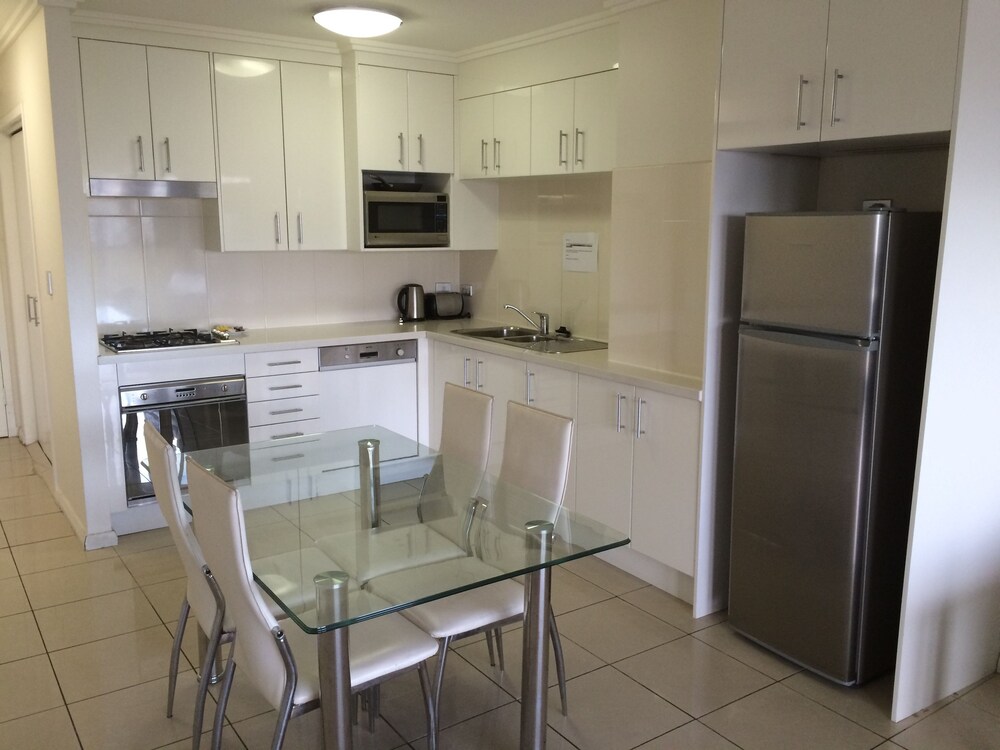 Fiori Apartments Sydney Book At Hotels Com