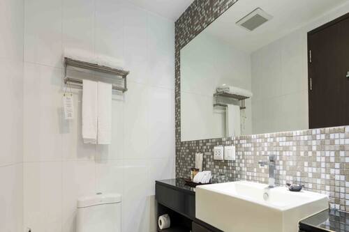 Maitria Hotel Sukhumvit 18 Bangkok A Chatrium Collection בנגקוק Hotels Com Maitria Hotel Sukhumvit 18 Bangkok A Chatrium Collection בנגקוק Hotels Com