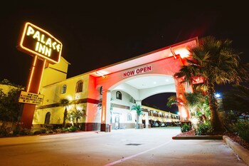 Top 10 Hotels In Baytown From 48 Night
