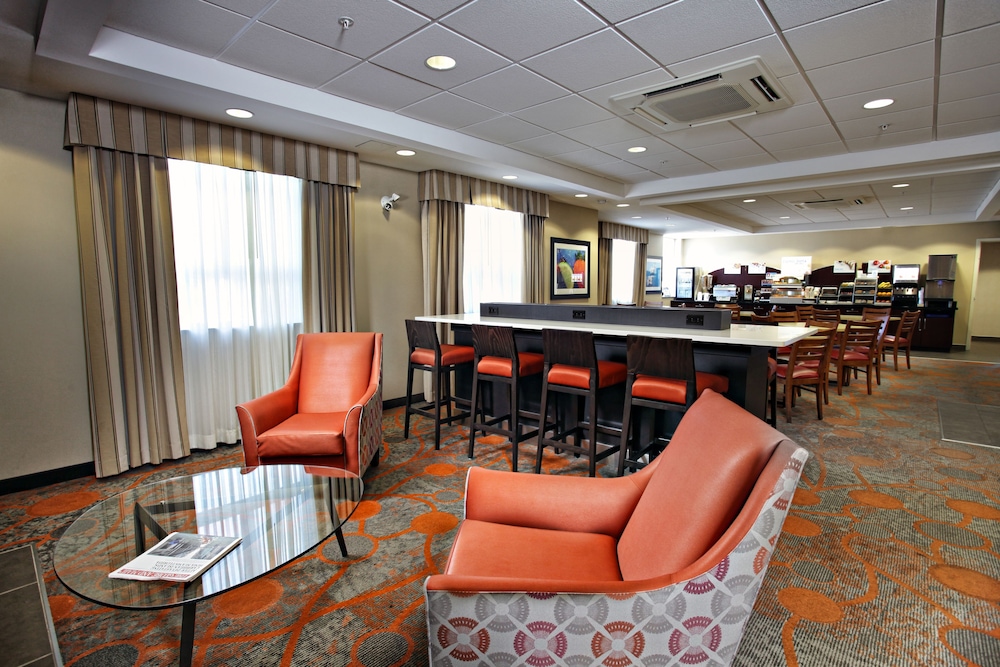 Book Holiday Inn Express Hotel Suites Kincardine Downtown In Book Holiday Inn Express Hotel Suites Kincardine Downtown In Hotels