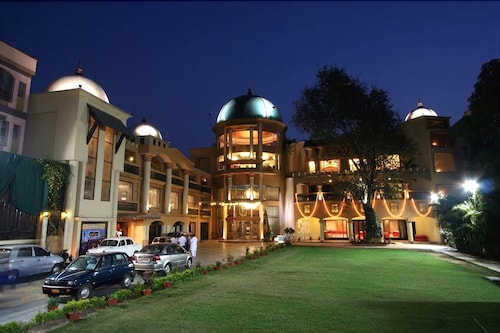 Grand Heritage Narmada Jacksons Jabalpur India Hotel Grand Heritage Narmada Jacksons Jabalpur
