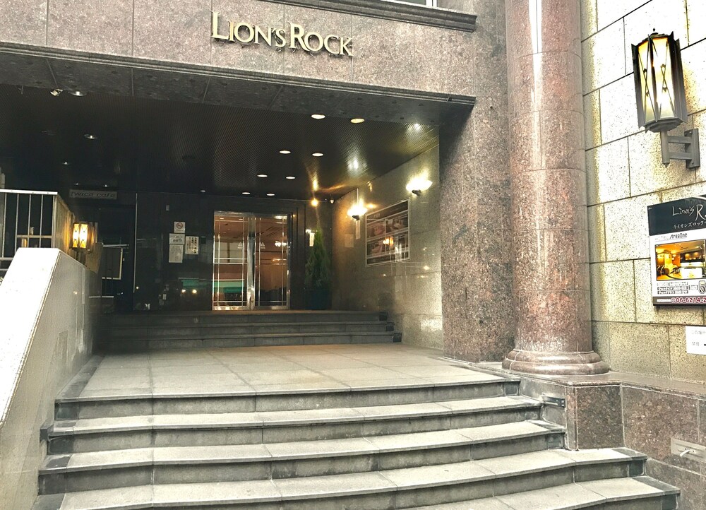 Book Hotel Shinsaibashi Lions Rock In Osaka Hotels Com