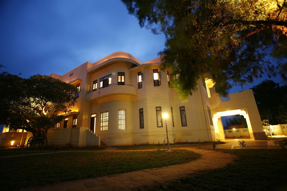 Book Visalam Cgh Earth In Kānādukāttān Hotels Visalam Cgh Earth Karaikudi