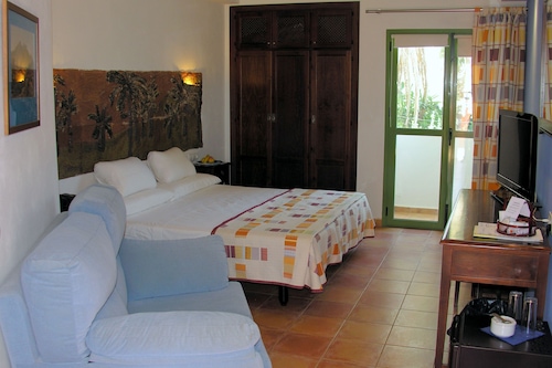 Hotel De Naturaleza Rodalquilar Spa Cabo De Gata En Níjar Hotels Com