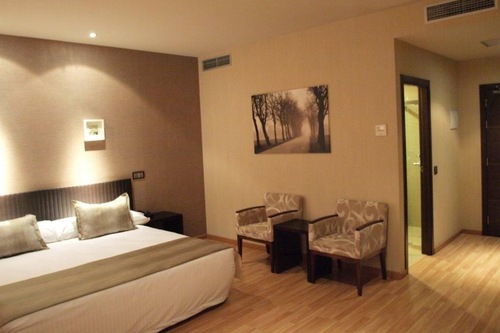 Hotel Dinastia In Getafe Hotels Com
