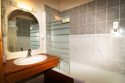 Citotel Les Pres Du Rosay Sallanches Hotels Com Citotel Les Pres Du Rosay Sallanches Hotels Com