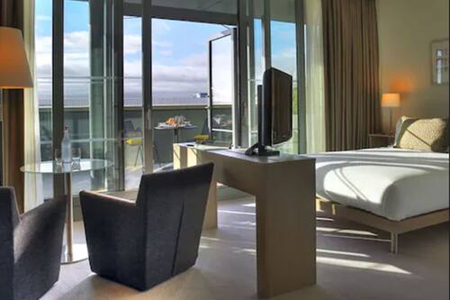 the gibson hotel dublin info photos reviews book at hotels com