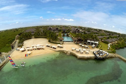 Book Crimson Resort And Spa Mactan In Lapu Lapu Hotels Com