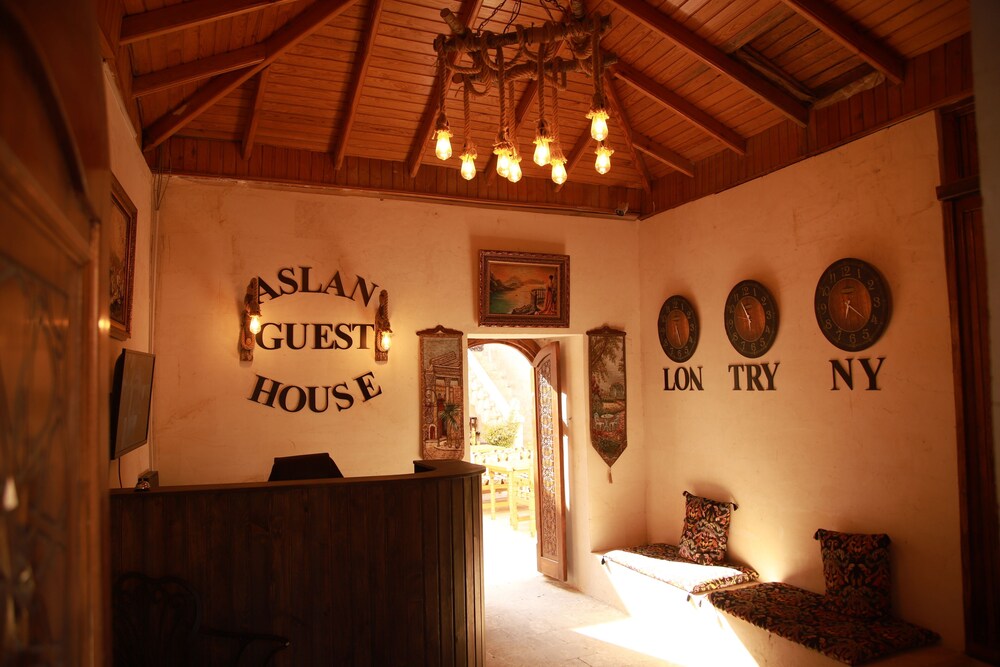 book aslan konuk evi in sanliurfa hotels com