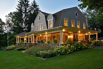 Top 10 Hotels In Sharon Connecticut